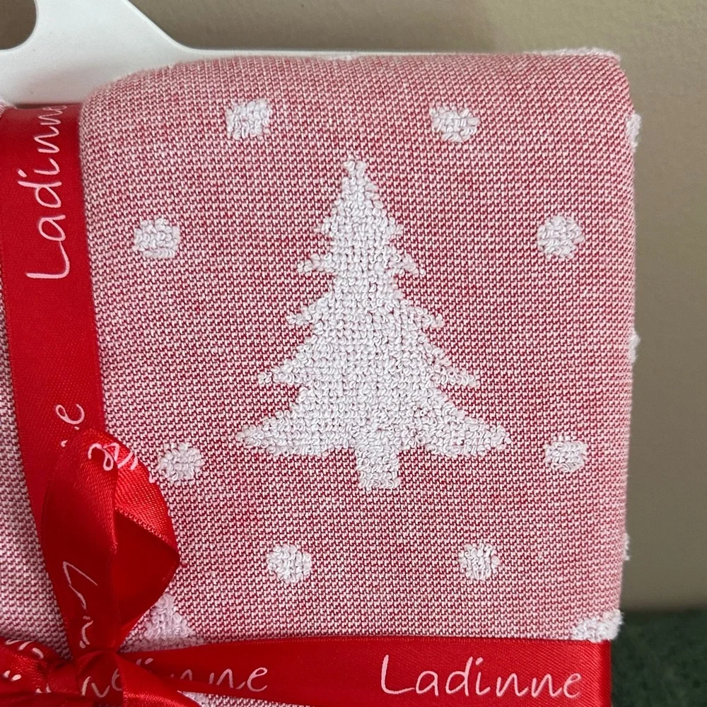 Ladinne Holiday Christmas Tree Shower Curtain Red Bow NEW!